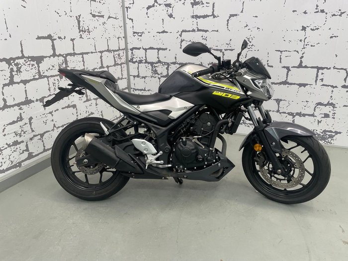 2017 Yamaha MT-03 ABS 321 (MT03LA) MT Black