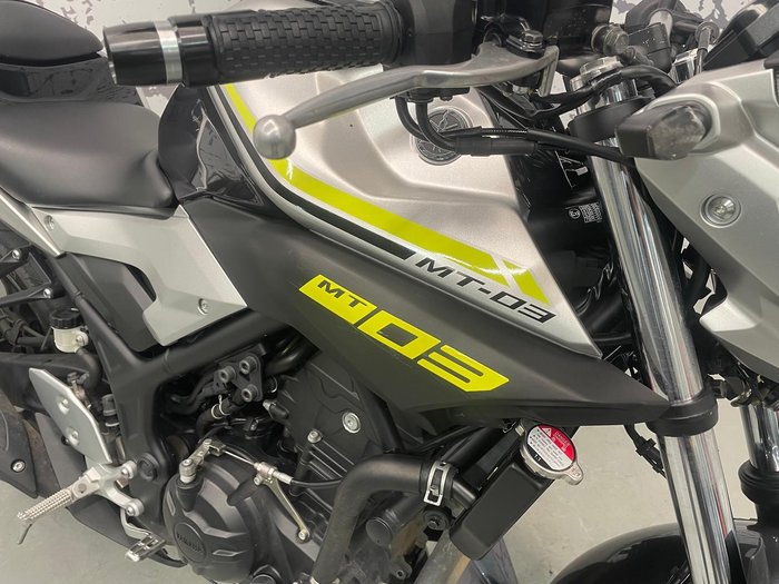 2017 Yamaha MT-03 ABS 321 (MT03LA) MT Black