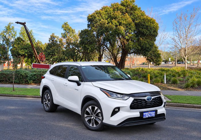 2023 Toyota Kluger