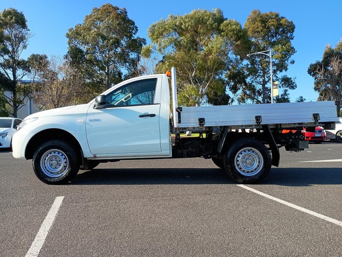 2017 Mitsubishi Triton GLX