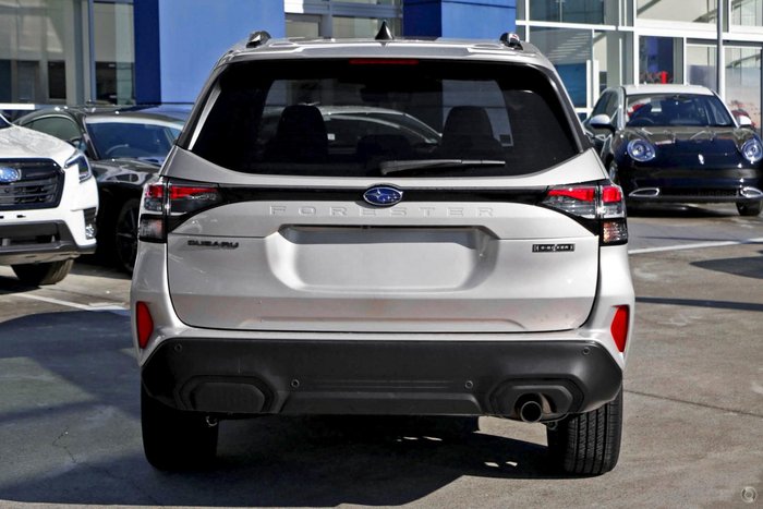 2026 Subaru Forester Hybrid Touring