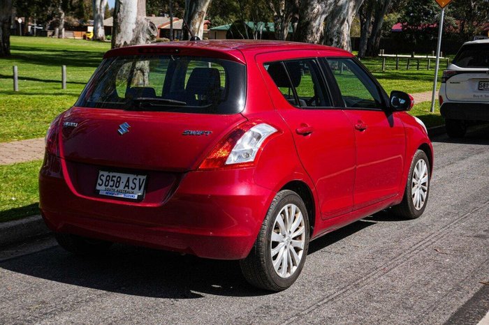 2011 Suzuki Swift GLX