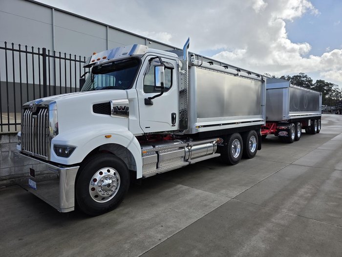 2024 Western Star 48X