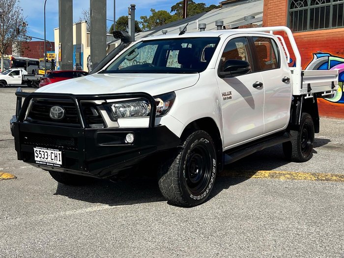 2020 Toyota Hilux SR