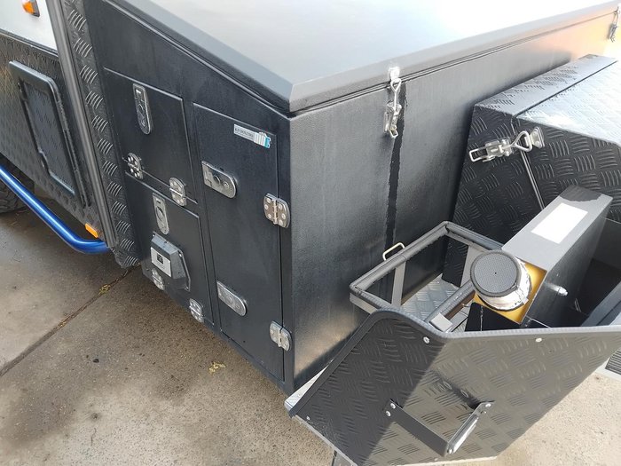 2024 MDC Forbes 12 Plus Edition With Fold Out King Bed And A Bunk
