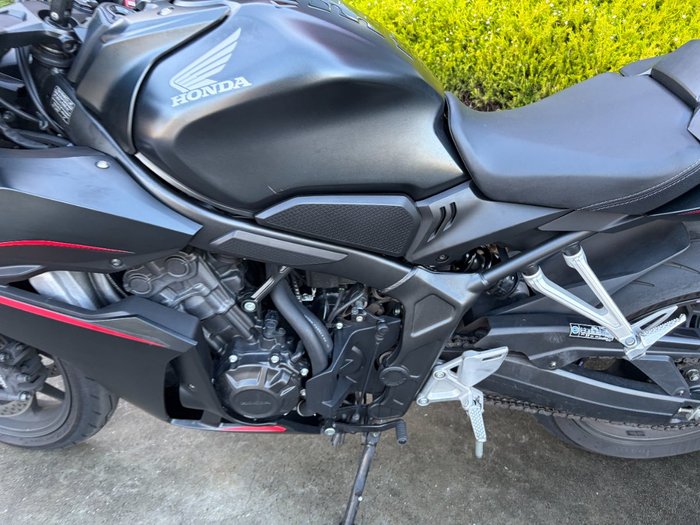 2025 Honda CBR650R Black