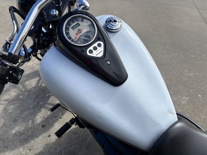 2012 Kawasaki VULCAN 900 CUSTOM White