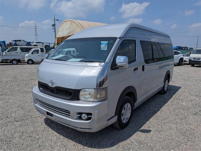 2006 Toyota Hiace