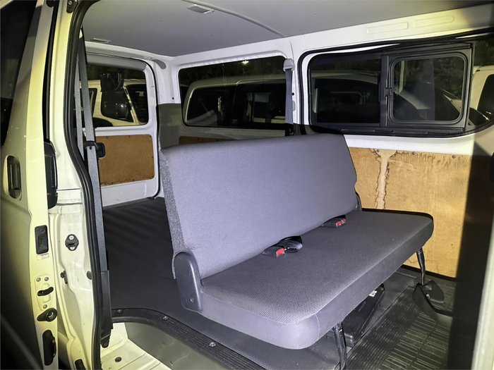 2015 Toyota Hiace