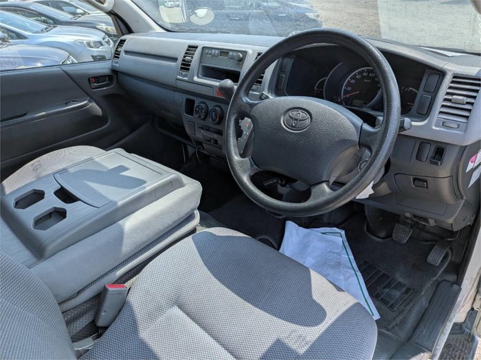 2005 Toyota Hiace