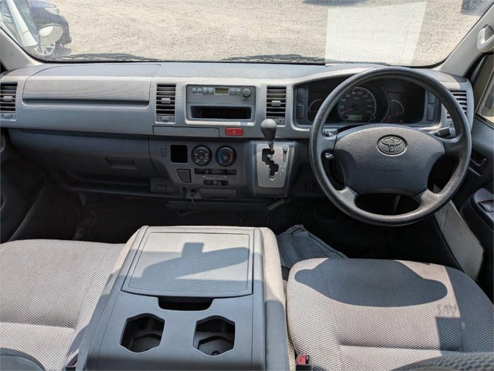 2005 Toyota Hiace