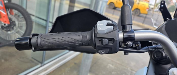 2022 Suzuki V-Strom 650XT (DL650XA) V-Strom Blue