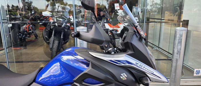 2022 Suzuki V-Strom 650XT (DL650XA) V-Strom Blue