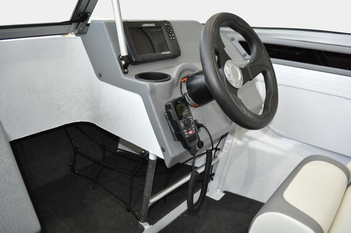 2027 QUINTREX 520 Fishabout