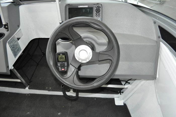 2027 QUINTREX 520 Fishabout