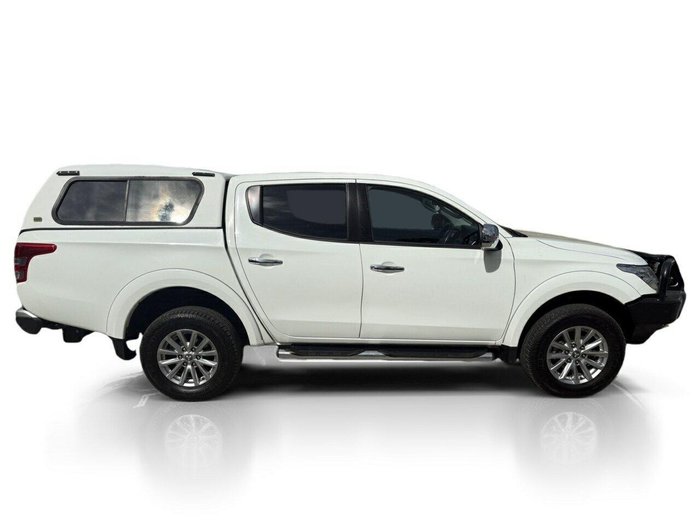 2015 Mitsubishi Triton GLS
