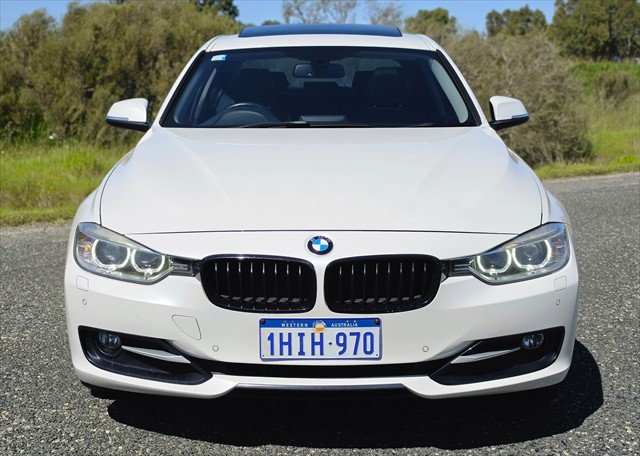 2013 BMW 3 Series 320d