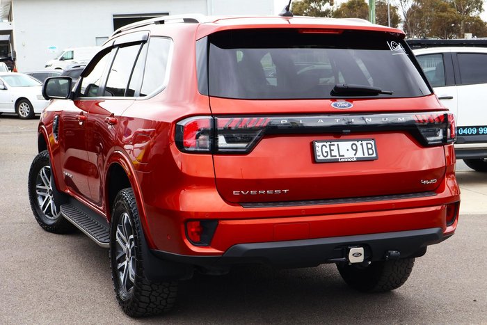 2022 Ford Everest Platinum