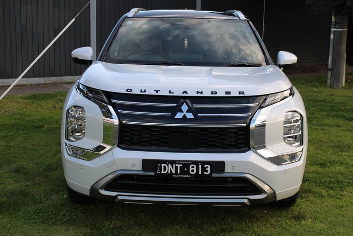 2025 Mitsubishi Outlander Exceed Tourer