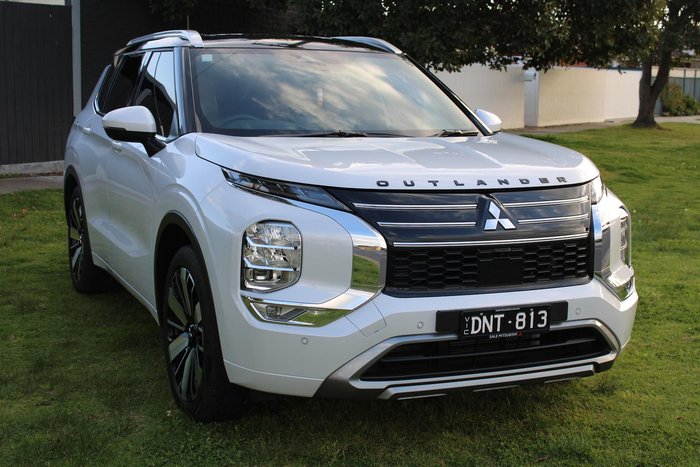 2025 Mitsubishi Outlander