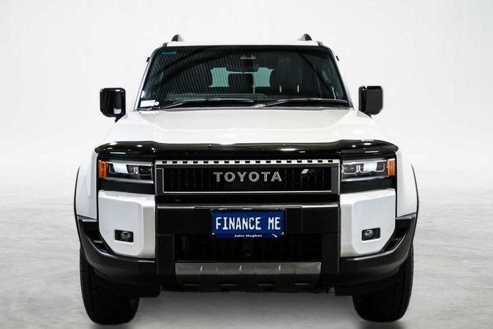 2024 Toyota Landcruiser Prado