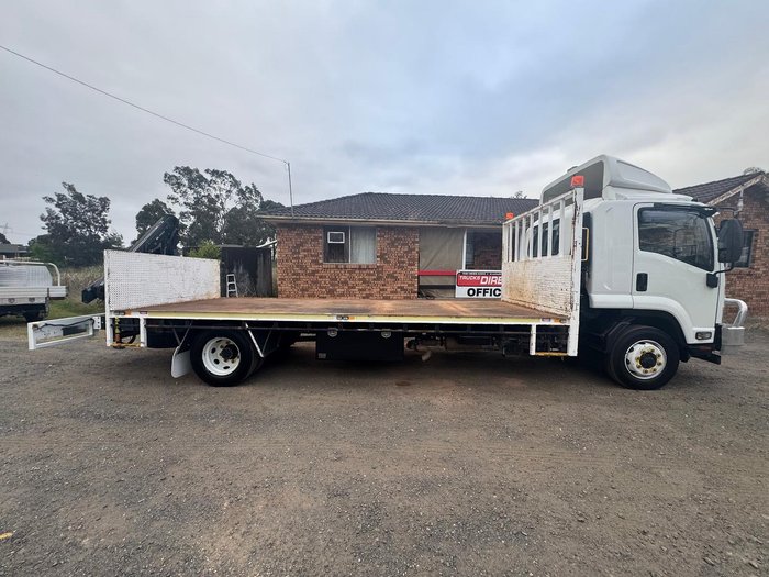 2016 Isuzu F Series