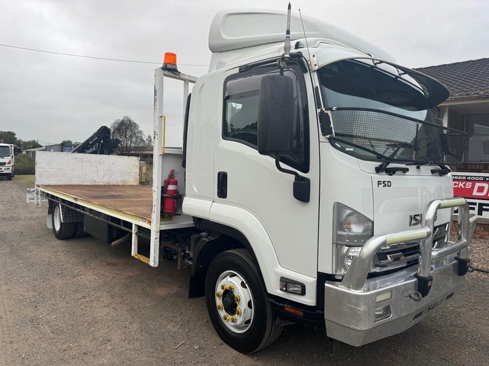 2016 Isuzu F Series