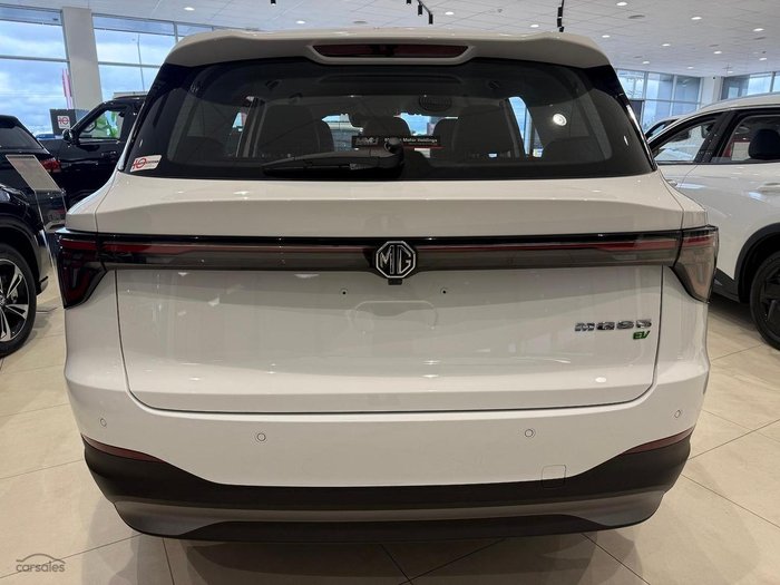 2025 MG MGS5 EV Excite 49