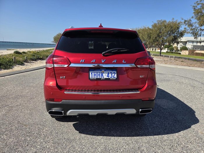 2021 Haval H2 LUX Red