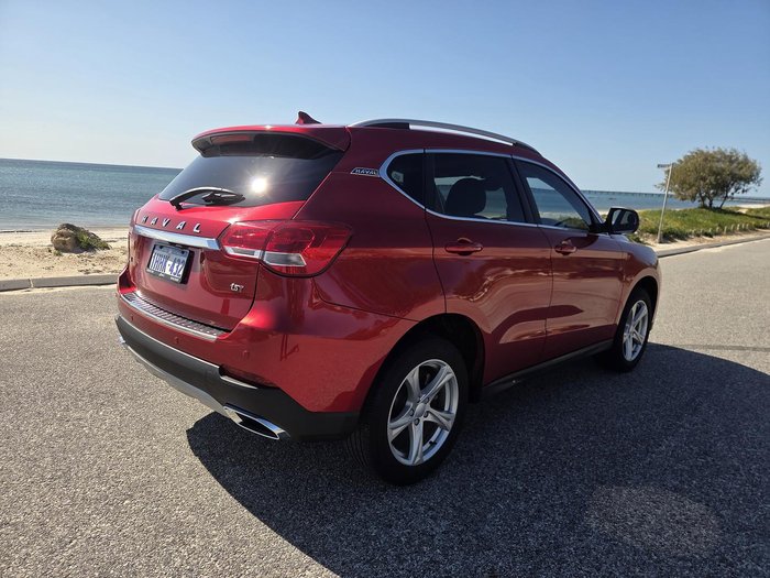 2021 Haval H2 LUX Red