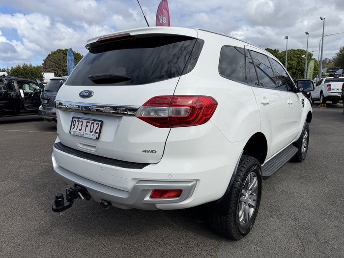 2016 Ford Everest