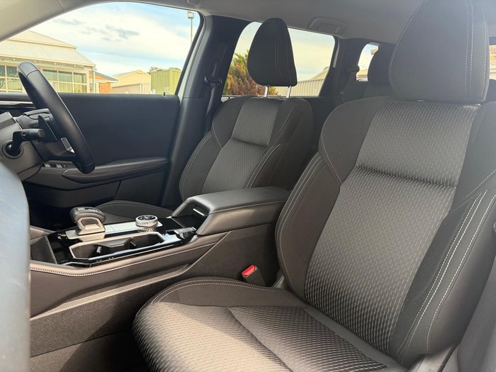 2025 Mitsubishi Outlander LS