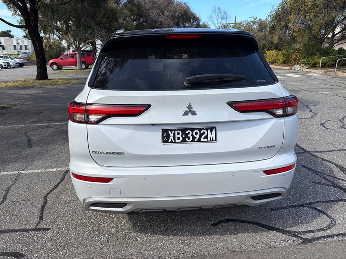 2023 Mitsubishi Outlander Exceed Tourer