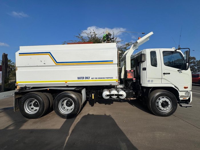 2014 Fuso Fighter