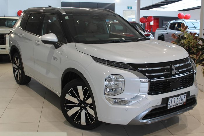 2025 Mitsubishi Outlander