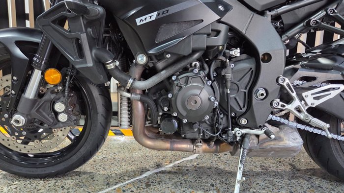 2018 Yamaha MT-10A Black