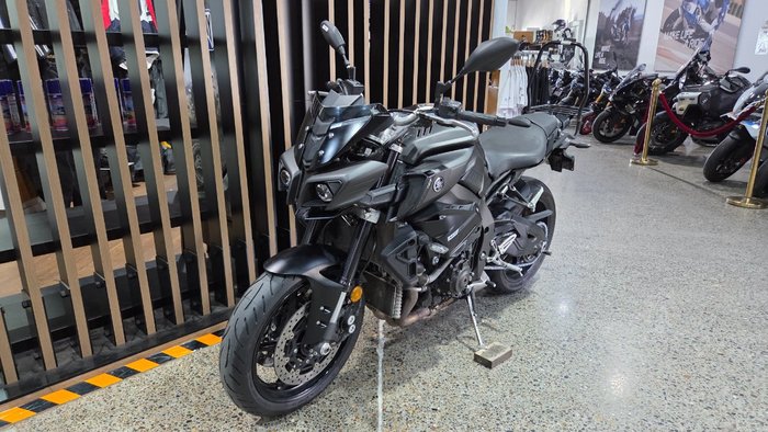 2018 Yamaha MT-10A Black