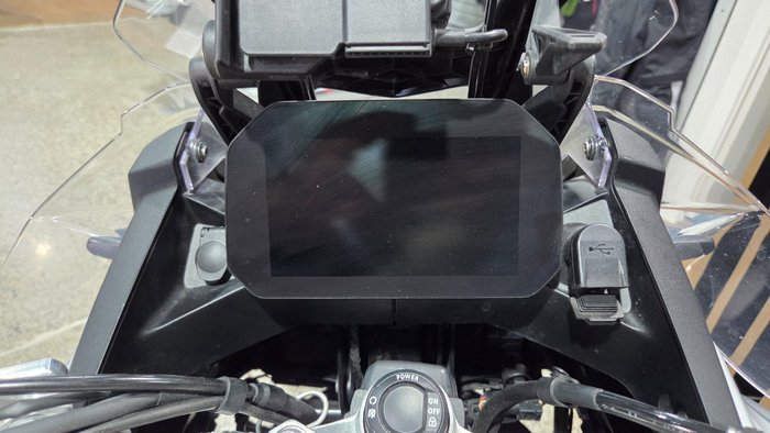 2025 BMW Motorrad F 900 GS ADVENTURE RIDE PRO LIGHT WHITE