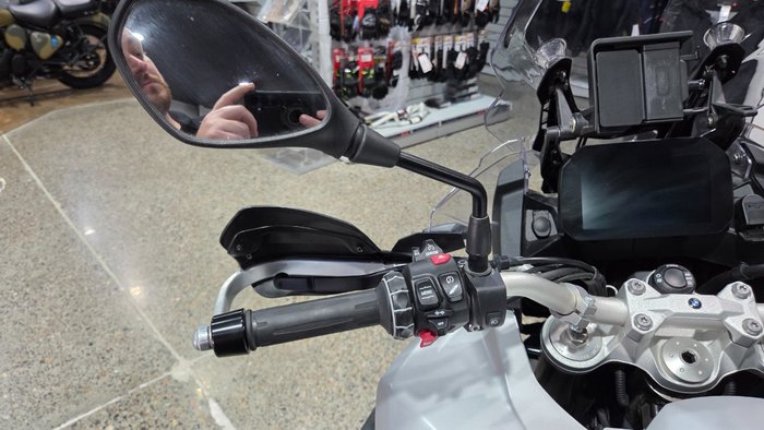 2025 BMW Motorrad F 900 GS ADVENTURE RIDE PRO LIGHT WHITE