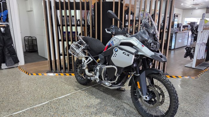 2025 BMW Motorrad F 900 GS ADVENTURE RIDE PRO LIGHT WHITE