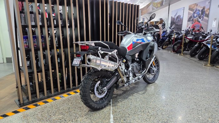 2025 BMW Motorrad F 900 GS ADVENTURE RIDE PRO LIGHT WHITE