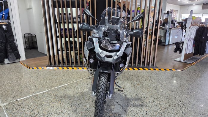 2025 BMW Motorrad F 900 GS ADVENTURE RIDE PRO LIGHT WHITE