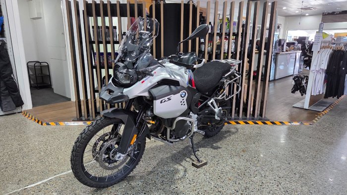2025 BMW Motorrad F 900 GS ADVENTURE RIDE PRO LIGHT WHITE