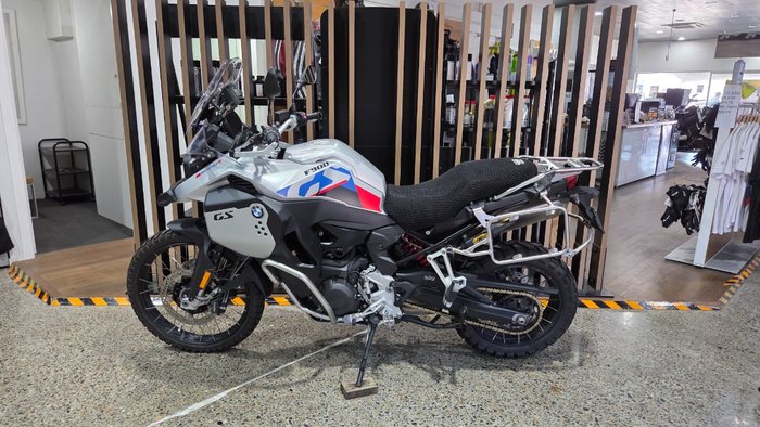 2025 BMW Motorrad F 900 GS ADVENTURE RIDE PRO LIGHT WHITE
