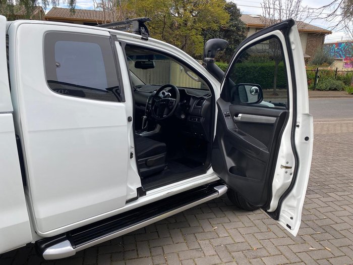 2014 Isuzu D-MAX LS-U