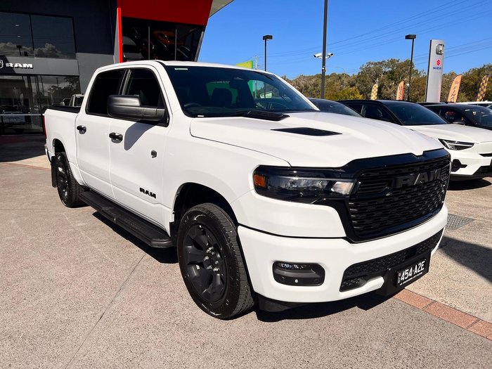 2026 RAM 1500 Express Black Edition Hurricane SO