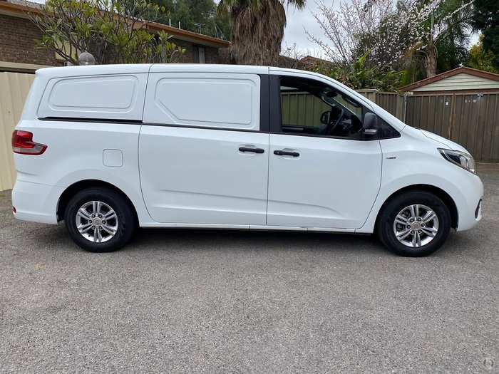 2021 LDV G10