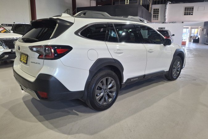 2022 SUBARU OUTBACK AWD
