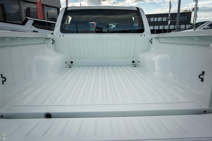 2026 Nissan Navara SL