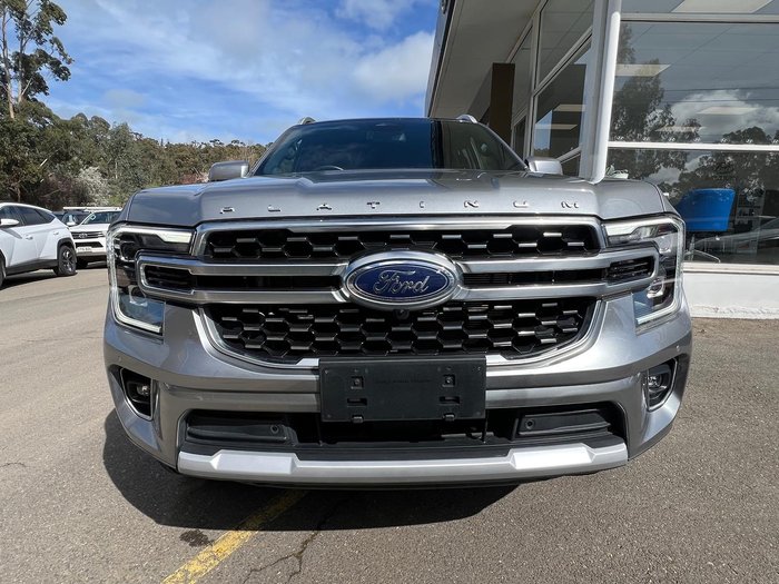 2025 Ford Everest Platinum